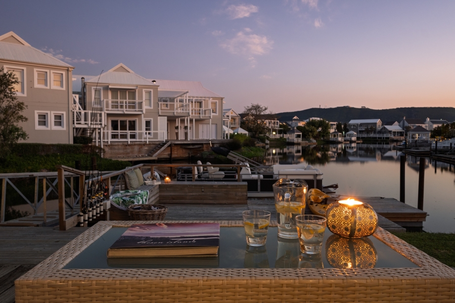 4 Bedroom Property for Sale in Thesen Islands Western Cape